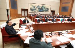 葛优、王安忆、刘国梁等被请进中南海，与总理谈了啥?